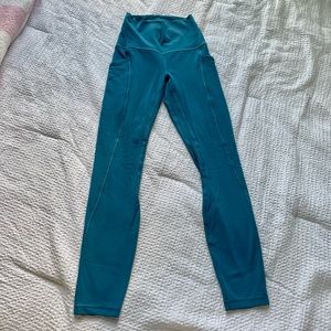 Lululemon align leggings with pockets size 2